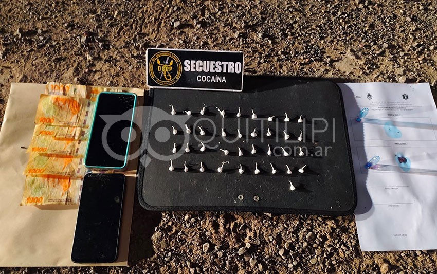 Persecución en ruta 16: dos detenidos con cocaína y un auto prófugo tras operativo antidrogas 4