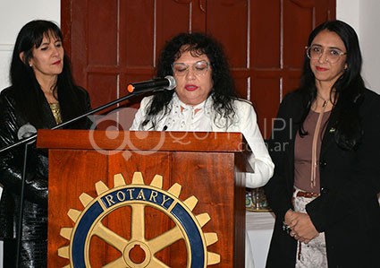 Nieves Navarrete asumió la presidencia de Rotary Club Quitilipi 22