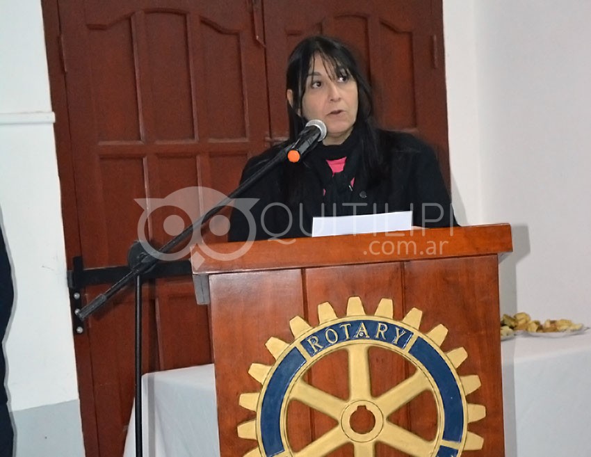 Nieves Navarrete asumió la presidencia de Rotary Club Quitilipi - Quitilipi.com.ar Nieves Navarrete asumió la presidencia de Rotary Club Quitilipi 7