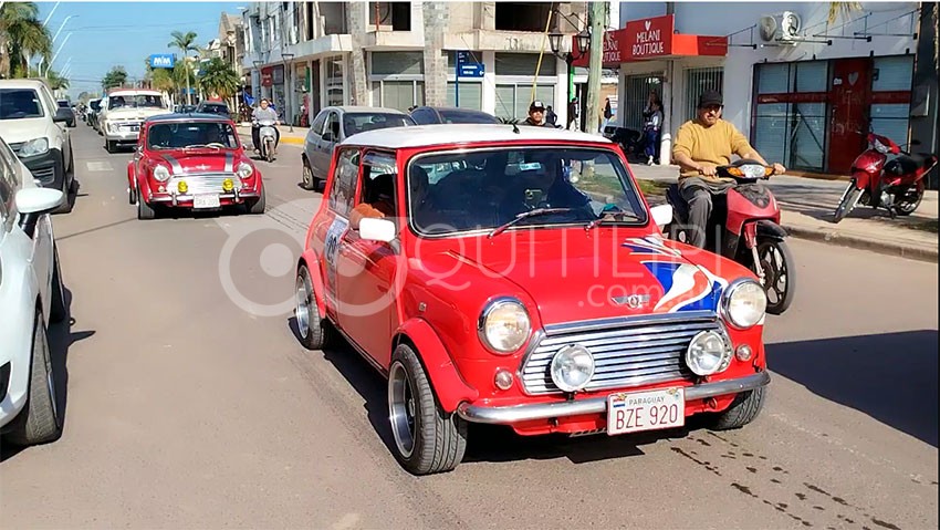 Exitoso paso por Quitilipi de la 13° Vuelta al Chaco Gran Premio "Edgardo Laureano Picchio" de autos clásicos 30