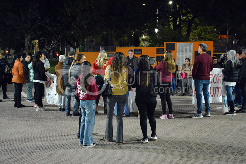 Sin clases el lunes: gremios docentes van al paro y marchan en Quitilipi y todo el Chaco 16