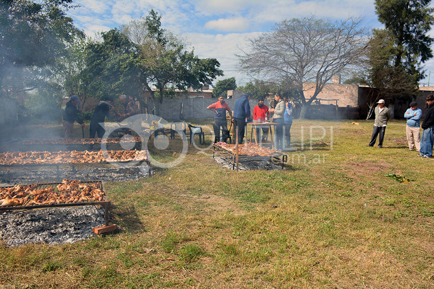 Multitudinaria muestra de fe en Quitilipi: San Cayetano celebró su fiesta patronal y las bodas de plata de la capilla 24