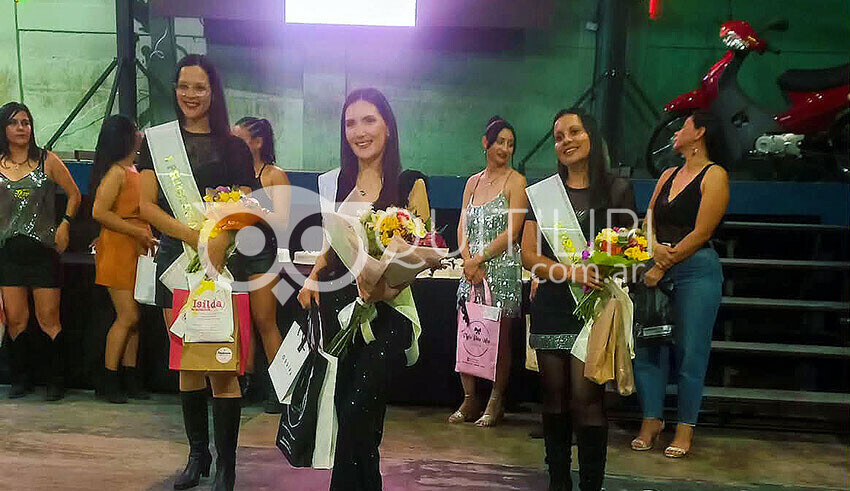 Maestros celebraron su día y le pusieron el pecho a la crisis 13