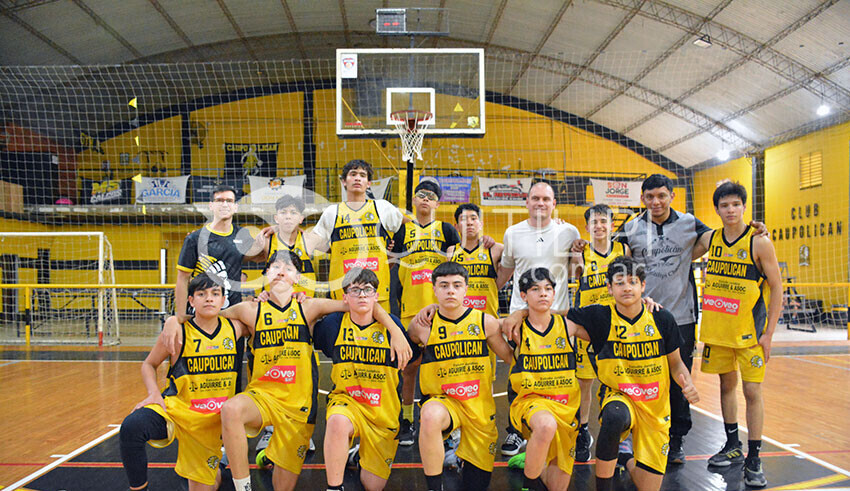 Caupolicán barrió: triunfazo de la U15 para salir a flote y punta de los más chicos 22
