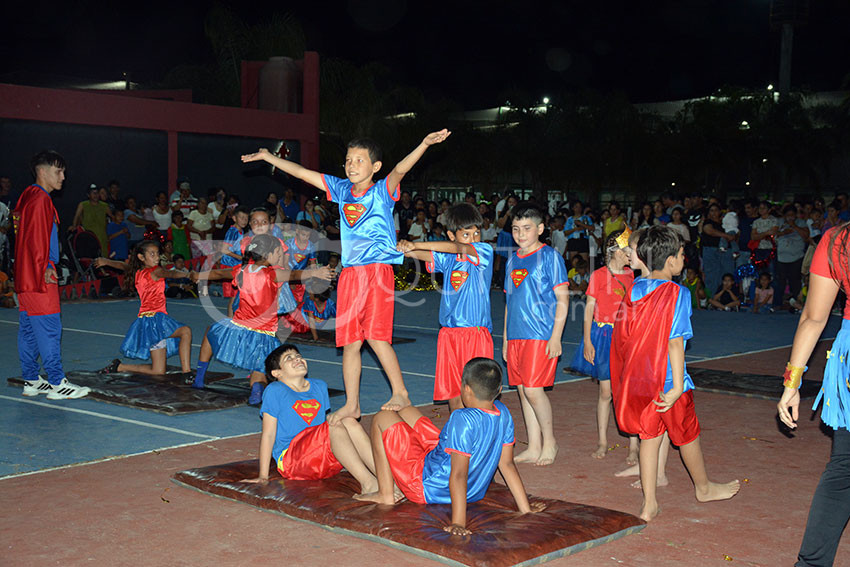 Colorida y alegre Fiesta de la Educación Física de la Escuela 384 - Quitilipi.com.ar Colorida y alegre Fiesta de la Educación Física de la Escuela 384 8