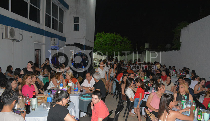 El CEC agasajó a los mercantiles con su tradicional fiesta anual: unión, sorteos y un fuerte mensaje del sector 19