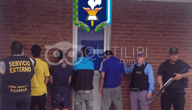 ¡Se les cayó en negocio! Cayeron con fideos, picadillos y pañales robados por 5 millones de pesos - Quitilipi.com.ar ¡Se les cayó en negocio! Cayeron con fideos, picadillos y pañales robados por 5 millones de pesos 1